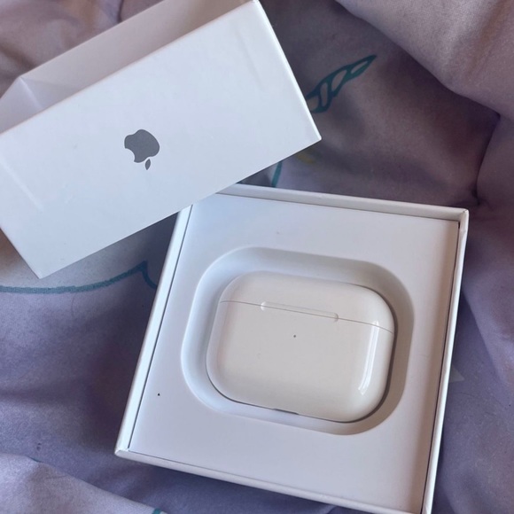 AirPods Pro - Picture 5 of 5